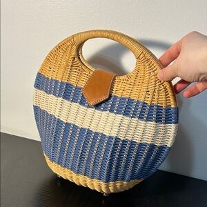J Mclaughlin Basket Tote